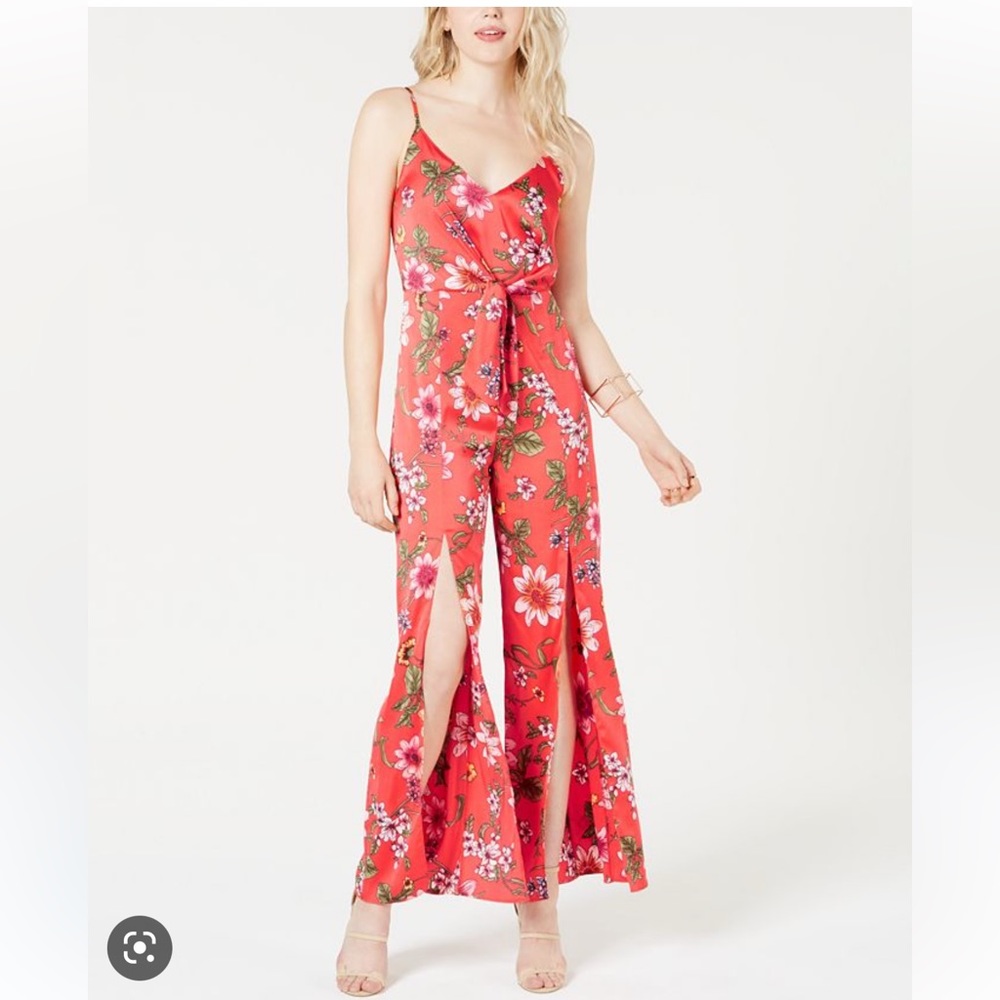 Guess Isora Floral-Print Split-Leg Jumpsuit - Picture 2 of 4